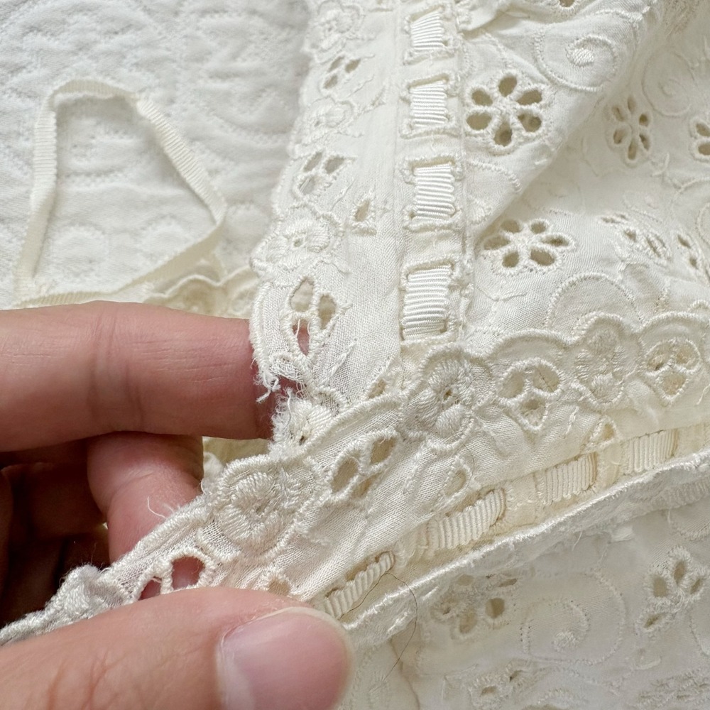 DOEN Docia Eyelet Embroidered Top in Nut Milk Sz L - Picture 10 of 11